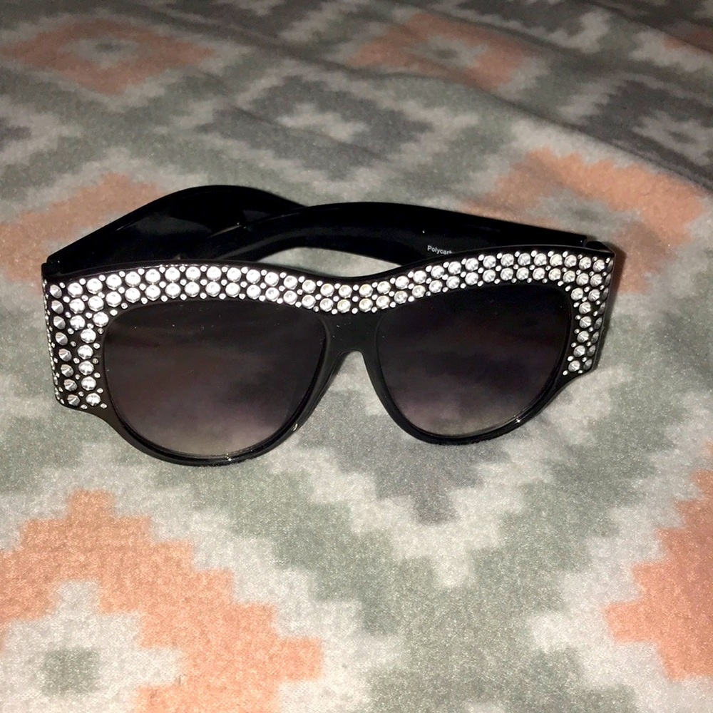 shades.